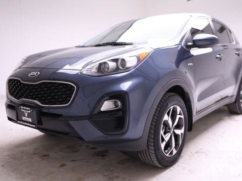 Used 2020 Kia Sportage LX image 1