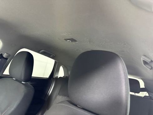 Used 2024 Mitsubishi Outlander Sport LE image 12