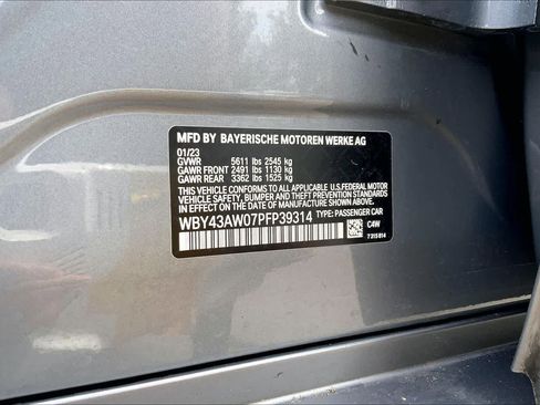 Used 2023 BMW i4 eDrive35 w/ Premium Package RWD image 36