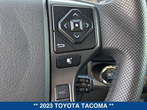 Used 2023 Toyota Tacoma TRD Off-Road image 15