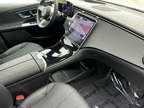 New 2026 Mercedes-Benz EQE 320 4MATIC SUV image 16