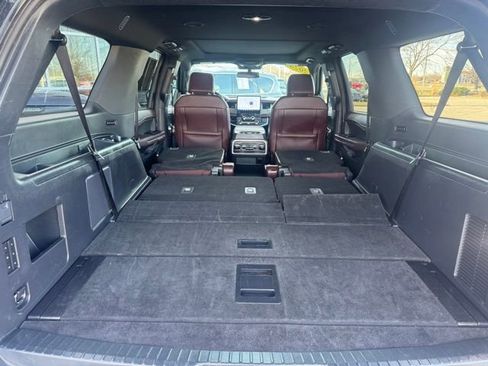 Used 2024 Ford Expedition Max Limited image 33