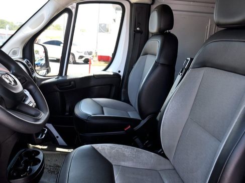 Used 2023 RAM ProMaster 2500 image 7