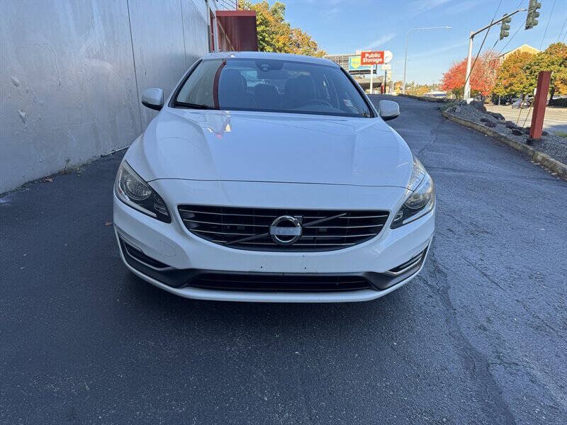 Used 2014 Volvo S60 T5 FWD image 2
