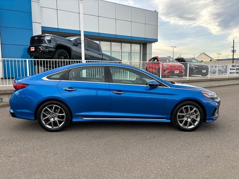 Used 2019 Hyundai Sonata Limited image 6