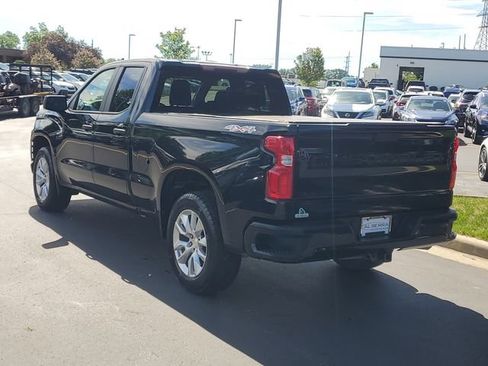 Certified 2020 Chevrolet Silverado 1500 Custom w/ Custom Value Package AWD/4WD image 3
