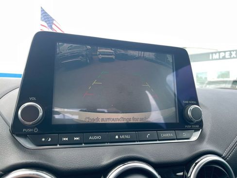 Used 2020 Nissan Sentra SV image 18