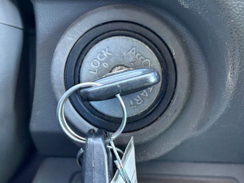 Used 2017 Nissan Frontier SV w/ SV Value Truck Package image 20