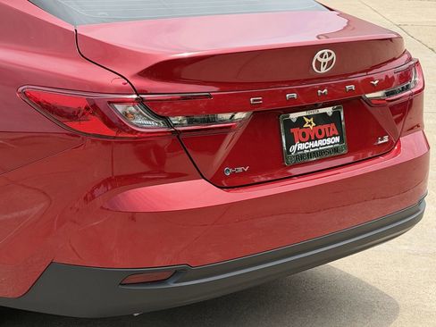 Used 2026 Toyota Camry LE FWD image 7