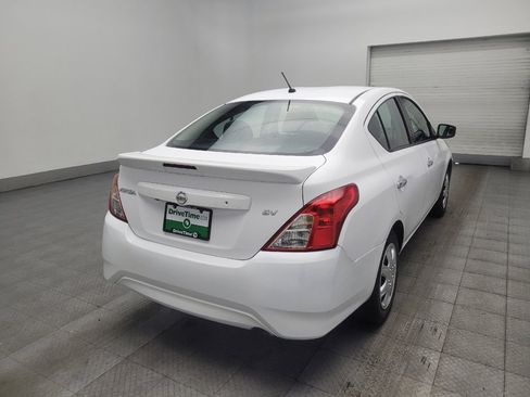 Used 2019 Nissan Versa SV FWD image 9