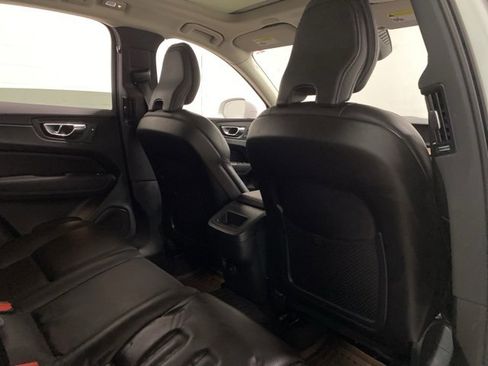 Used 2023 Volvo XC60 B5 Plus w/ Protection Package Premier image 21