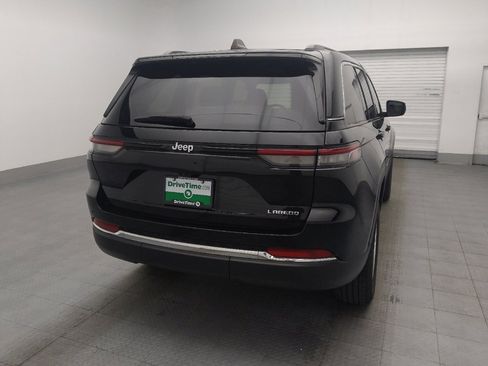 Used 2023 Jeep Grand Cherokee Laredo RWD image 7