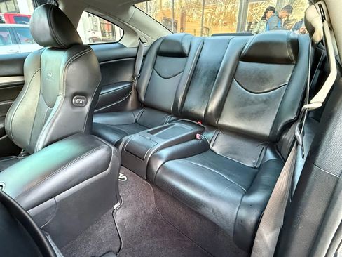 Used 2012 INFINITI G37 x Coupe w/ Premium Pkg image 30