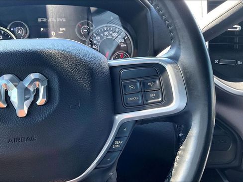 Used 2021 RAM 2500 Big Horn w/ Night Edition AWD/4WD image 22