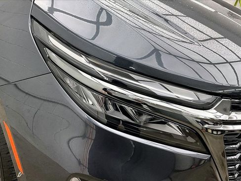 Used 2023 Chevrolet Equinox RS w/ RS Leather Package image 29