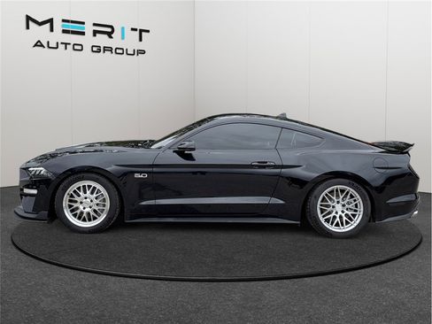 Used 2021 Ford Mustang GT Premium w/ Black Accent Package image 5