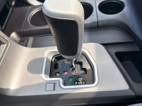 Used 2017 Toyota Sequoia Limited w/ Safety & Convenience Package image 16