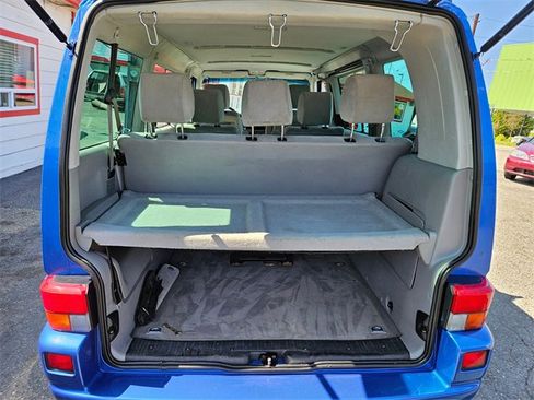 Used 2002 Volkswagen Eurovan GLS image 9