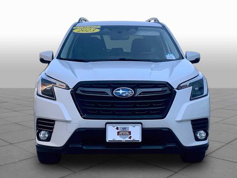 Used 2023 Subaru Forester Limited AWD/4WD image 4