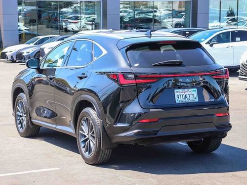 Certified 2025 Lexus NX 250 FWD w/ Accessory Package (2T) image 4