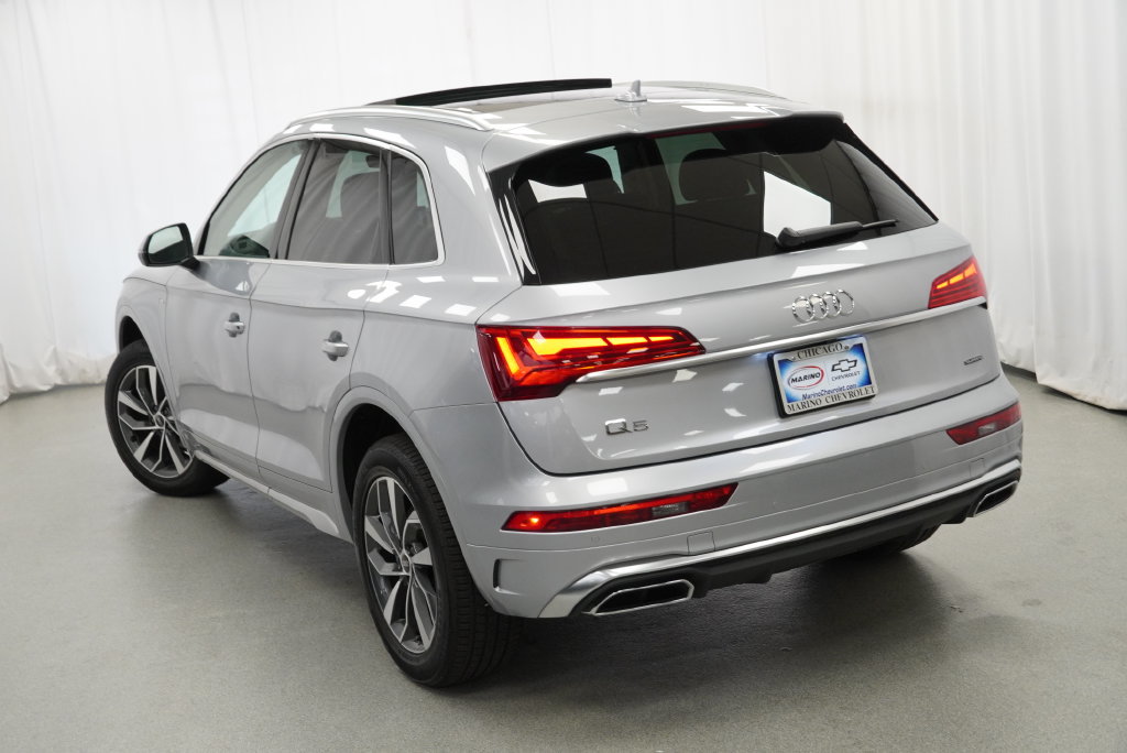 Used 2023 Audi Q5 2.0T Premium w/ Convenience Package AWD/4WD image 39