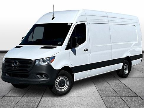 New 2025 Mercedes-Benz Sprinter 3500 image 2