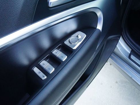 Certified 2026 Genesis G70 2.5T image 15