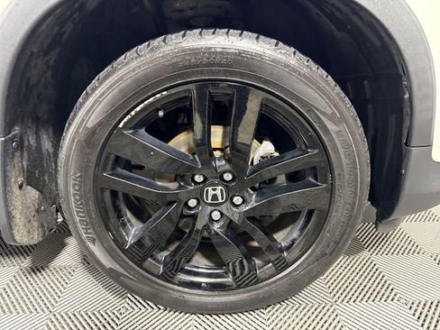 Used 2018 Honda Pilot Elite image 9