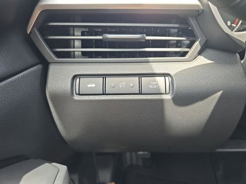 New 2026 Nissan Altima 2.5 SV FWD image 10