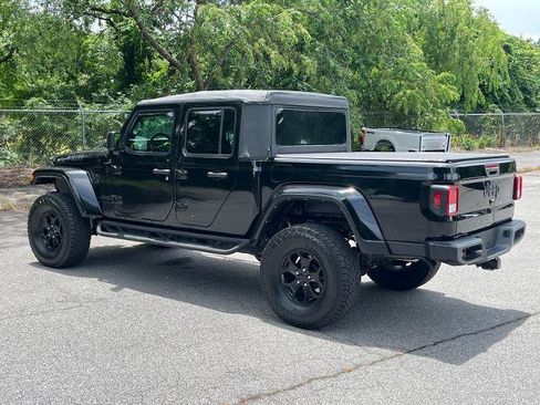 Used 2021 Jeep Gladiator Sport AWD/4WD image 5