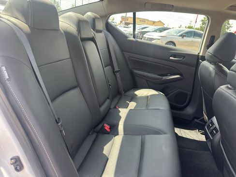 Used 2023 Nissan Altima 2.5 SL FWD image 17