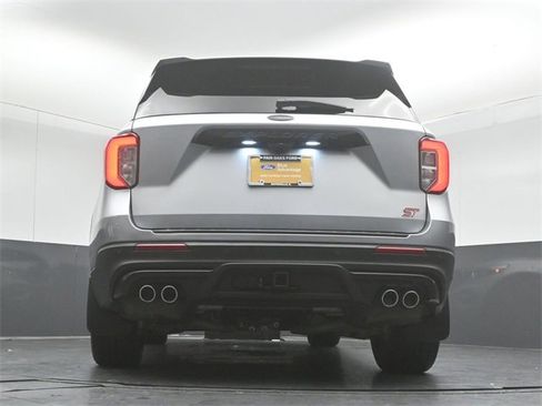 Certified 2021 Ford Explorer ST w/ ST Street Pack image 32
