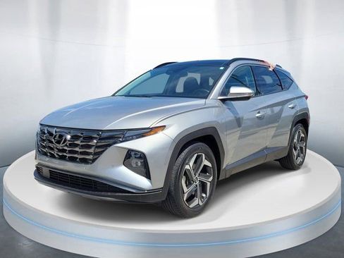 Used 2024 Hyundai Tucson Limited FWD image 2