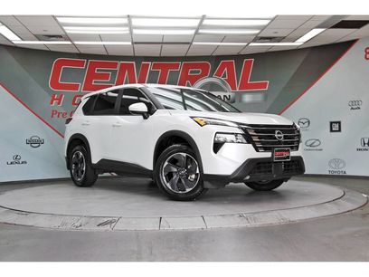 Used 2024 Nissan Rogue SV