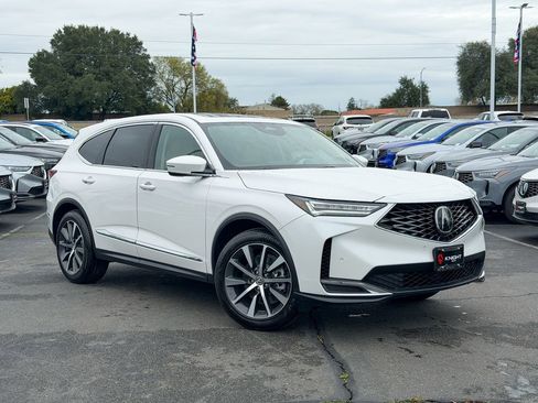New 2026 Acura MDX FWD w/ Technology Package image 2