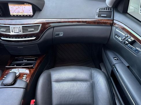 Used 2013 Mercedes-Benz S 550 image 32