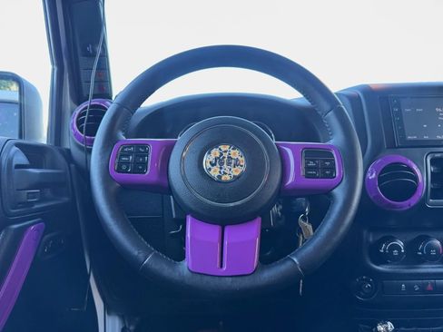 Used 2014 Jeep Wrangler Unlimited Sport w/ Quick Order Package 24S AWD/4WD image 13