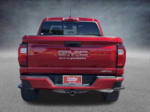 Used 2024 GMC Canyon AT4 AWD/4WD image 5