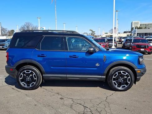 Used 2024 Ford Bronco Sport Outer Banks image 7