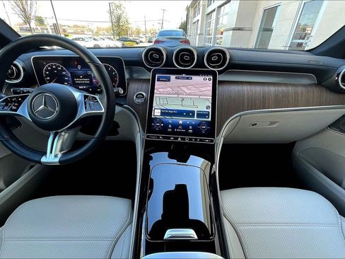 Certified 2023 Mercedes-Benz GLC 300 4MATIC image 15