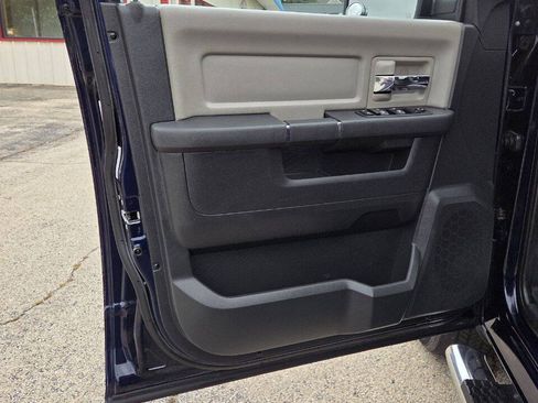 Used 2012 RAM 1500 Big Horn RWD image 14