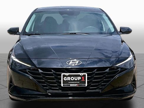 Used 2023 Hyundai Elantra SEL FWD image 4