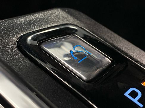 New 2025 Ford F150 Platinum image 25