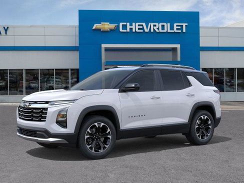 New 2026 Chevrolet Equinox LT image 2