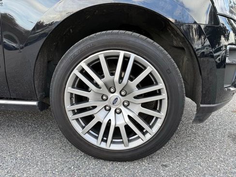 Used 2023 Ford Expedition Max Limited image 6