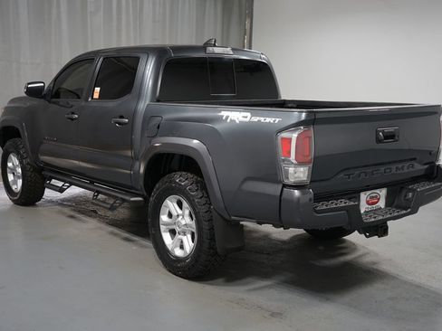 Certified 2022 Toyota Tacoma TRD Sport image 6