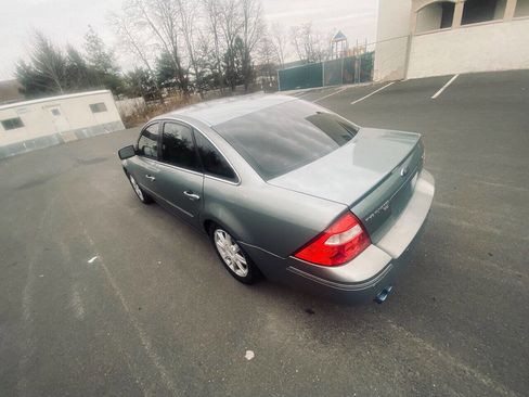 Used 2006 Ford Five Hundred Limited image 13