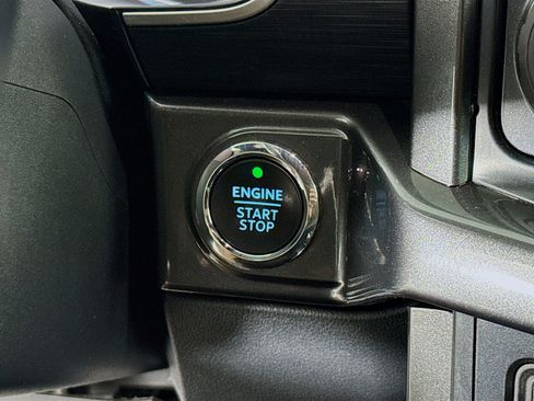 Used 2022 Ford F150 XLT w/ Equipment Group 302A High image 20