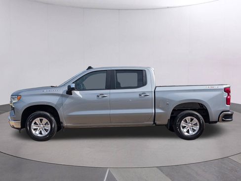 Used 2025 Chevrolet Silverado 1500 LT AWD/4WD image 2