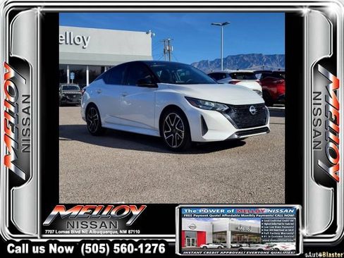 Used 2024 Nissan Sentra SR w/ SR Premium Package image 2